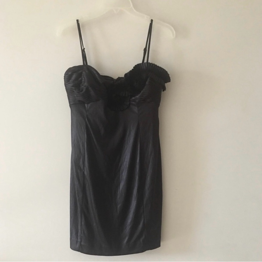 Arden B Black Sweetheart Neckline Ruffle Mini Dress